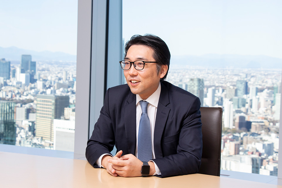 山形氏